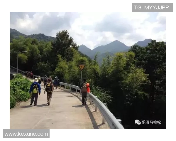 飞盘追梦：周秀英的运动人生与心灵对话之旅